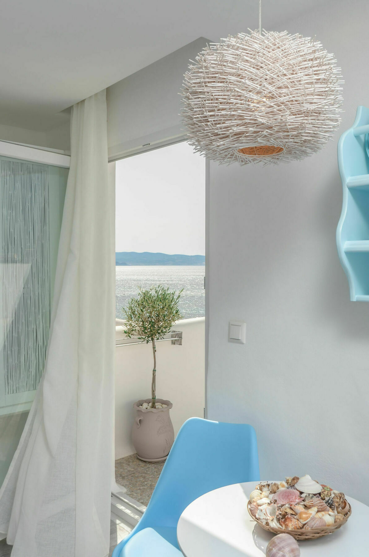 Naxian Breeze Apartment *